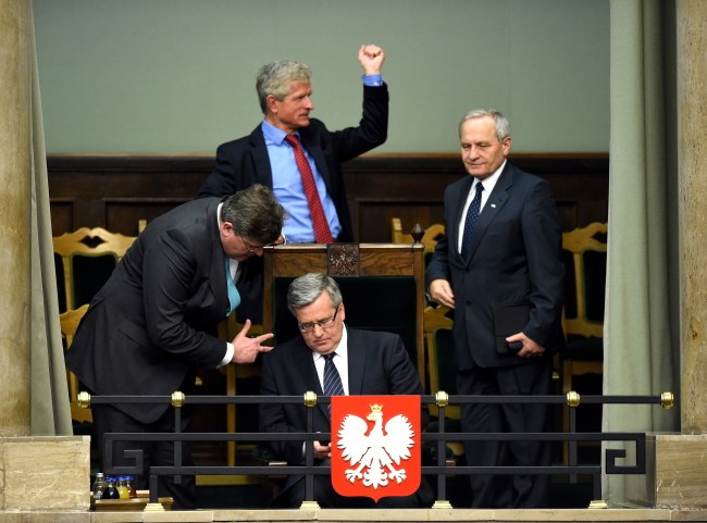 Bronisław Komorowski, Jaromir Sokołowski, Roman Kuźniar, Stanisław Koziej /PAP/Radek Pietruszka    /PAP