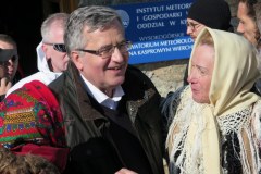 Bronisław Komorowski odznaczył sportowców i ludzi gór