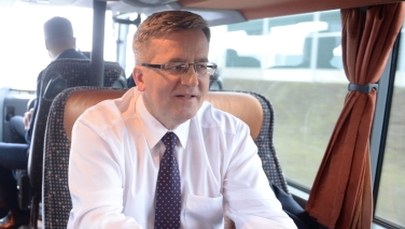 Bronisław Komorowski wygwizdany. "Zawsze znajdzie się ktoś, kto przyjdzie z nieumytymi nogami"