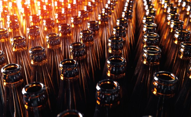 Browary znalazły lukę. Najwięksi producenci piwa ominą system kaucyjny