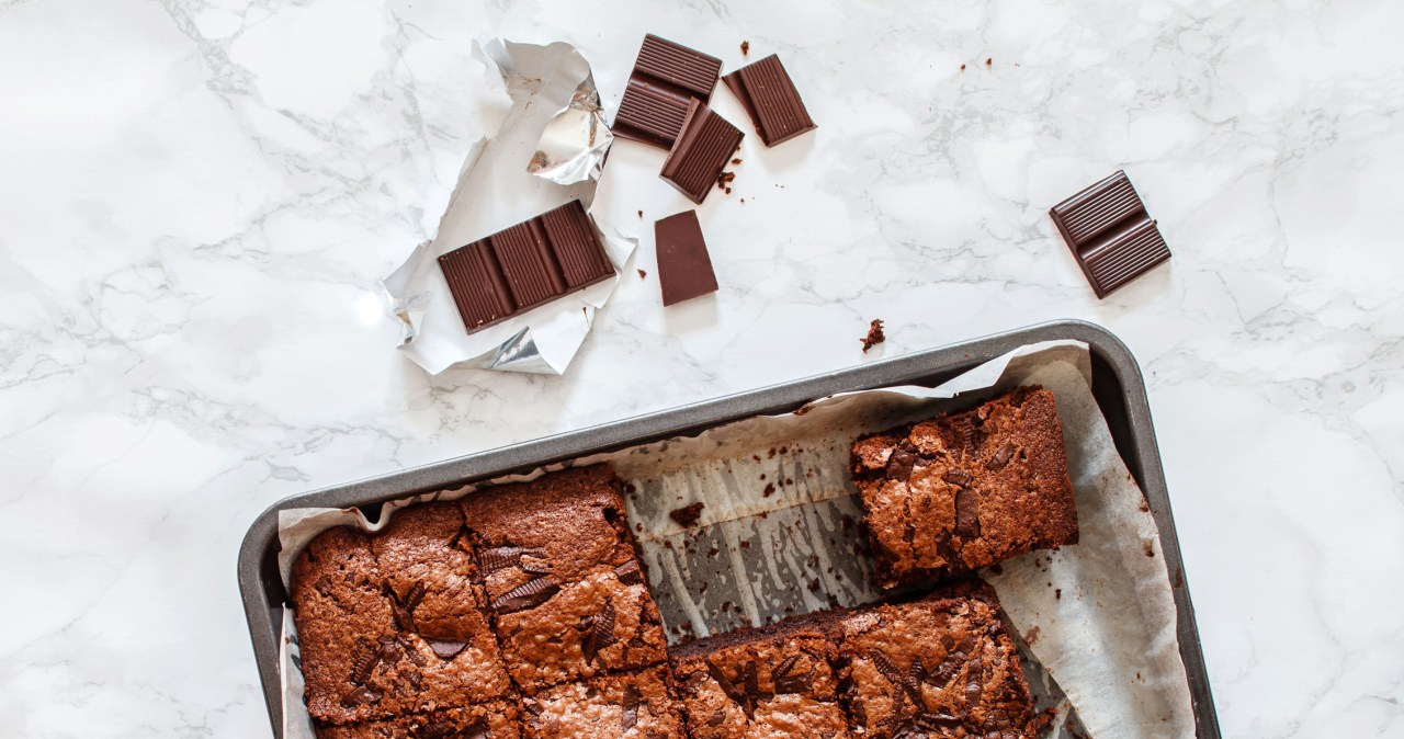 Brownie z awokado wyjdzie miękkie oraz przyjemnie delikatne /123RF/PICSEL
