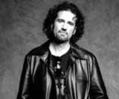 Bruce Kulick postrzelony!