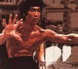 Bruce Lee w filmie "Wejście smoka" /