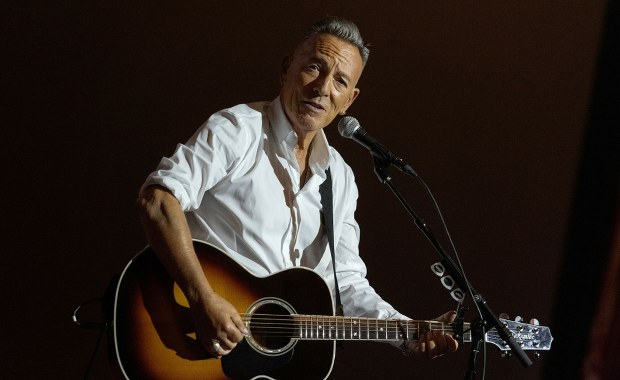 Bruce Springsteen nie przebiera w słowach. Śpiewa o "prywatnej armii króla Trumpa"