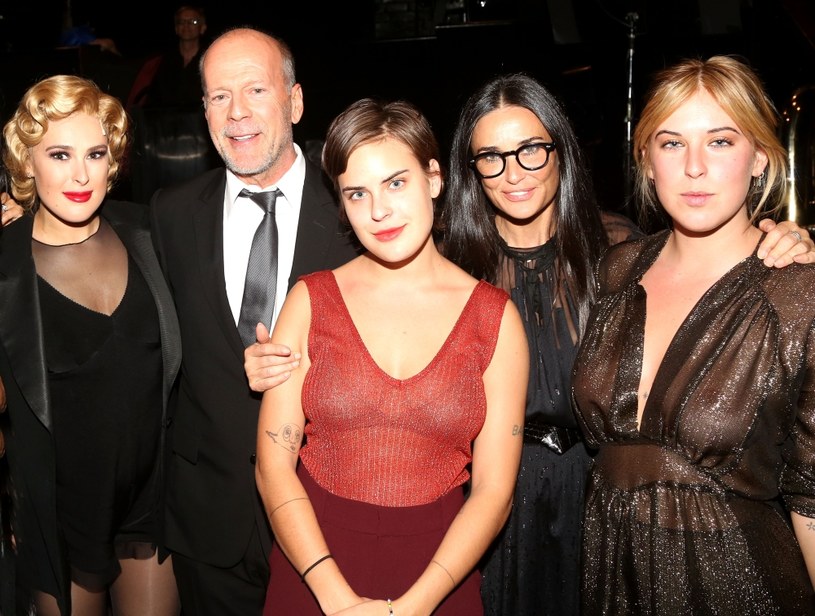 Bruce Willis, Demi Moore i ich córki w 2015 roku /Bruce Glikas/FilmMagic /Getty Images