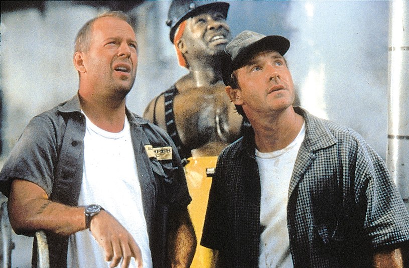 Bruce Willis, Michael Clarke Duncan i Will Patton w scenie z filmu "Armageddon" /Image Capital Pictures / Film Stills /Agencja FORUM