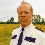 Bruce Willis policjantem... w okularach