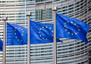 Bruksela: Dyskusja w KE o sytuacji i kontrowersjach w Polsce