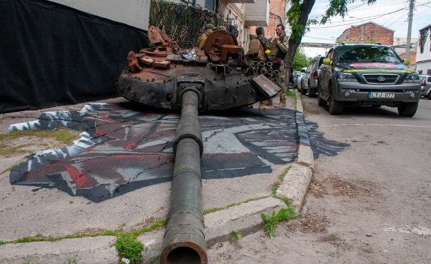 Bruksela: Węgry nie akceptują sankcji na rosyjską ropę 