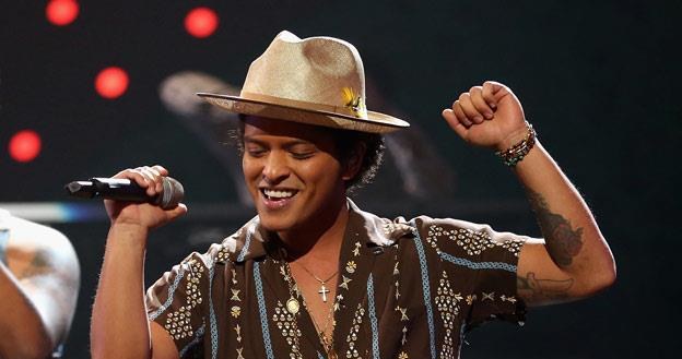 Bruno Mars wyrósł na gwiazdę pierwszego formatu (fot. Christopher Polk) /Getty Images/Flash Press Media