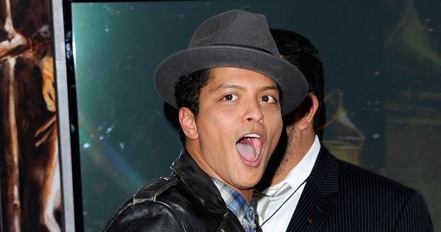 Bruno Mars zaskoczony najnowszym notowaniem listy bestsellerów fot. Jason Merritt /Getty Images/Flash Press Media