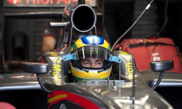 Bruno Senna (na zdjęciu) może zastąpić Nicka Heidfelda w teamie Lotus-Renault /AFP