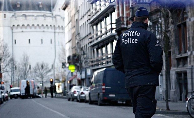 "Brutalny akt antysemityzmu". Eksplozja w synagodze w Liege