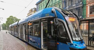 Brutalny atak na kontrolerkę biletów we Wrocławiu. Kobieta jest w szpitalu