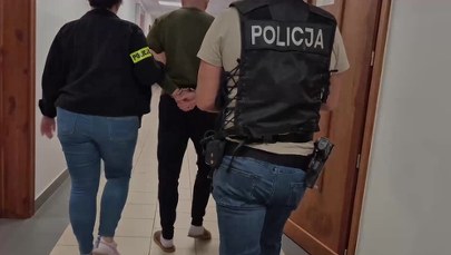 Brutalny atak na turystę w hotelu w Mikołajkach. "Takich spraw nie było od lat 90."