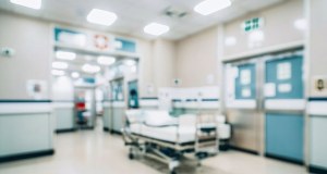 Brutalny gwałt na 55-latce. Ofiara zmarła w szpitalu