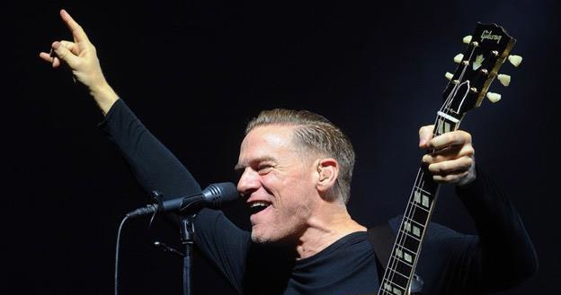 Bryan Adams w swoim żywiole - fot. AFP /East News