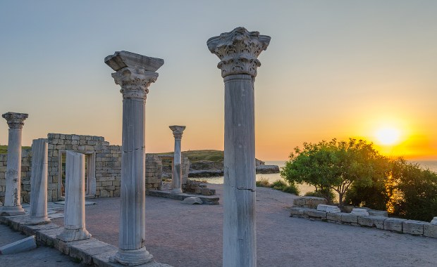 Brytyjczycy debatują, czy zatrzymanie w Polsce rosyjskiego archeologa było zasadne