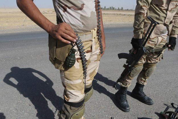 Brytyjczycy wyślą broń do Iraku, by pomóc w walce z islamistami /MOHAMED MESSARA /PAP/EPA