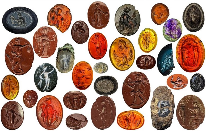 Brytyjscy archeolodzy odkryli skupisko ponad 30 ozdobnych kamieni szlachetnych z czasów rzymskich /anna_giecco_photography /Instagram
