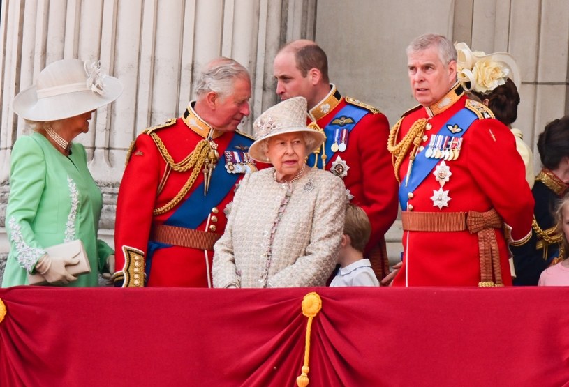 Brytyjska rodzina królewska /James Devaney /Getty Images