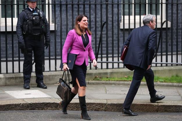 Brytyjska wiceminister spraw wewnętrznych Caroline Nokes /AFP