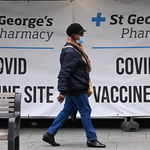 Brytyjski minister: Dzięki szczepieniom możemy jako pierwsi wyjść z pandemii