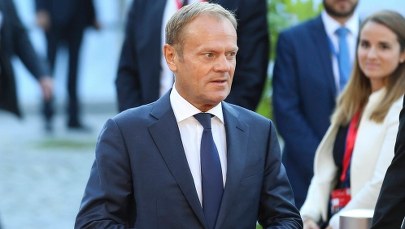 Brytyjskie media ostro o Tusku: Pacan, znowu drwi z May