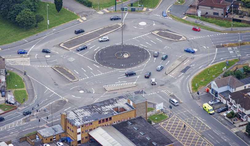 Brytyjskie miasto Swindon może pochwalić się bardzo nietypowym rondem. /David Goddard /Getty Images
