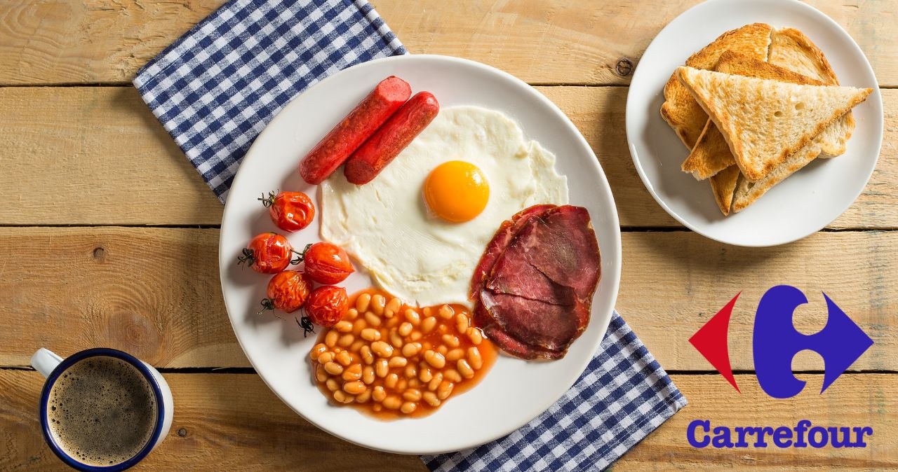 Brytyjskie śniadanie za grosze? Sprawdź, co kupisz w Carrefour do 15 listopada! /CanvaPro /INTERIA.PL