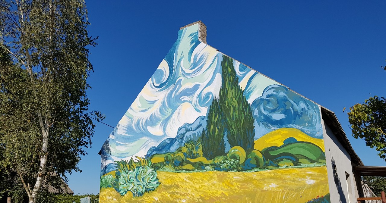 Brzózki oczarowują licznymi muralami z pracami inspirowanymi twórczością Vincenta van Gogha /Wikipedia/Waldemar1969 /materiał zewnętrzny