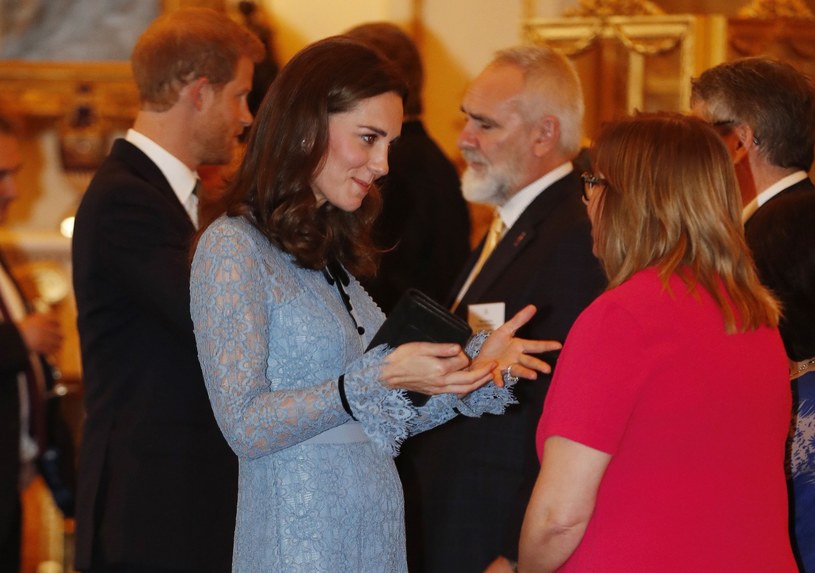 Brzuch księżnej Kate robi się coraz okrąglejszy /HEATHCLIFF O'MALLEY /East News