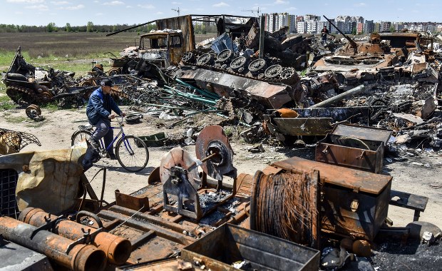 Bucza: Śmiertelna pułapka ukryta w pianinie 10-latki