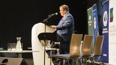 Buczenie podczas odczytywania listu prezydenta na Kongresie Prawników 