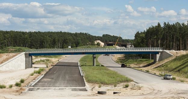 Budowa A1 odbywa się z dużymi perypetiami / Fot: Piotr Lampkowski /Reporter