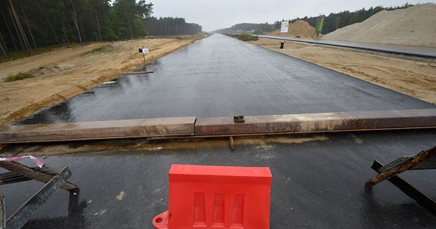 Budowa autostrady A1 w Otłoczynie /PAP