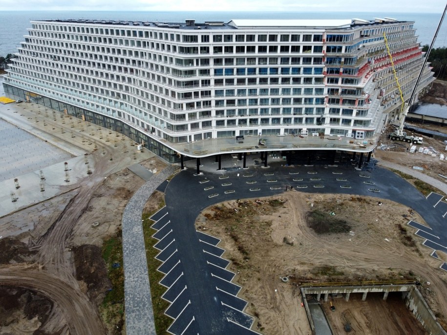 Budowa hotelu w Pobierowie w 2021 roku /ANDRZEJ SZKOCKI/POLSKA PRESS/Polska Press/East News /East News