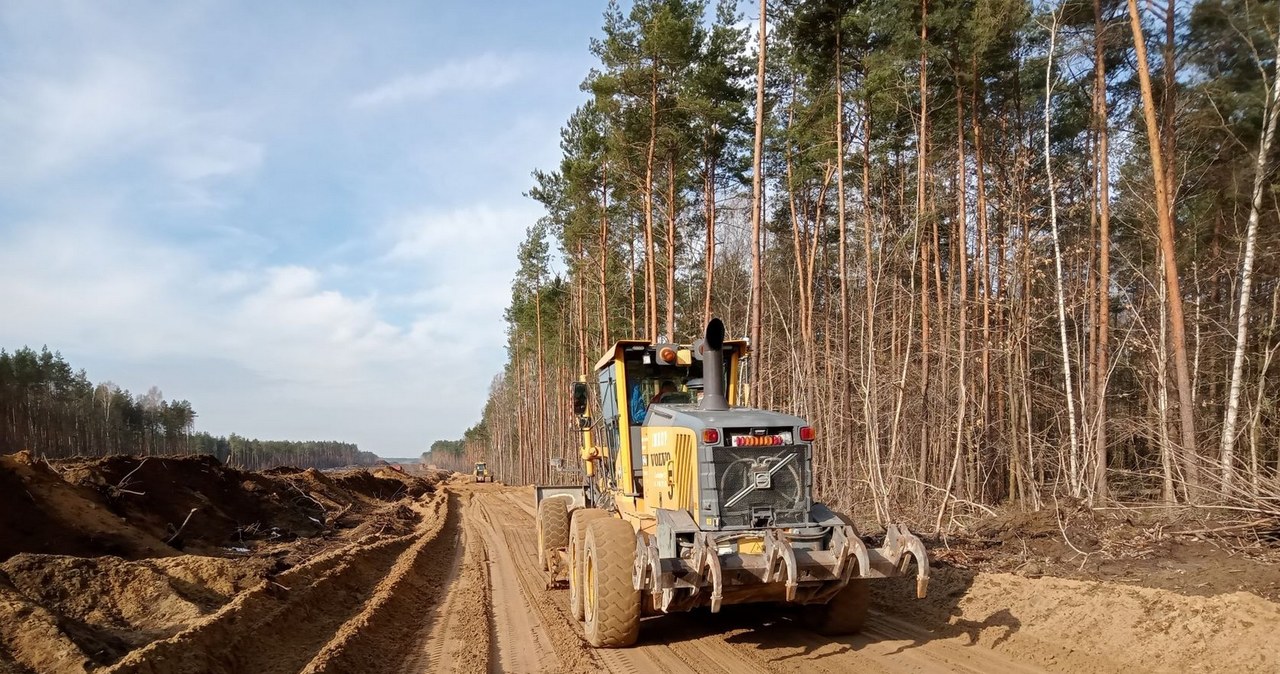 Budowa kolejnych odcinków autostrady A2 /GDDKiA