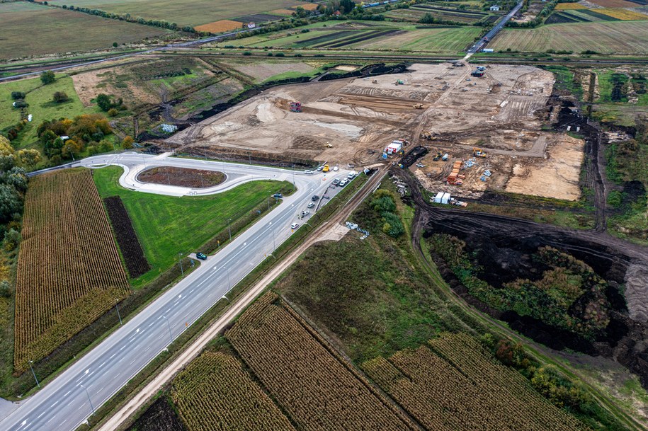 Budowa polsko-ukraińskiego przejścia granicznego w Malhowicach koło Przemyśla /Darek Delmanowicz /PAP