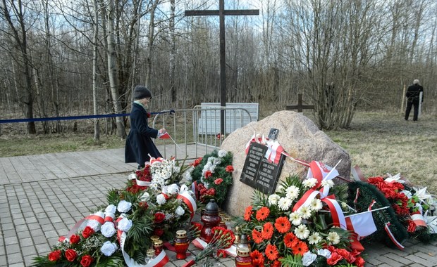 Budowa pomnika smoleńskiego na miejscu katastrofy stoi pod znakiem zapytania