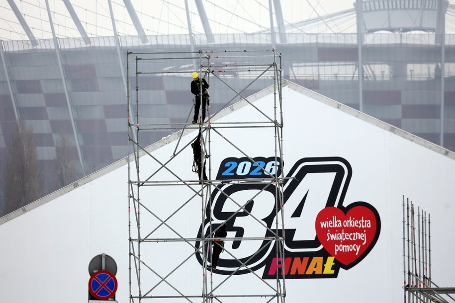 Budowa sceny i zaplecza 34. finału WOŚP przy Stadionie Narodowym /Adam Burakowski /East News
