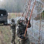 Budowa zapory na granicy z Rosją. "Lepiej dmuchać na zimne"