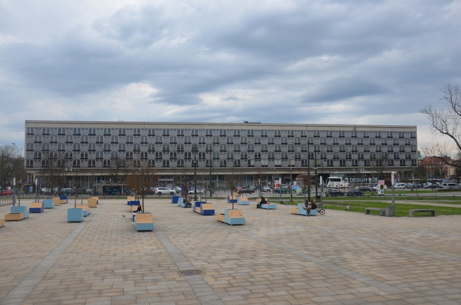 Budynek dawnego hotelu Cracovia /Marlena Chudzio /RMF24