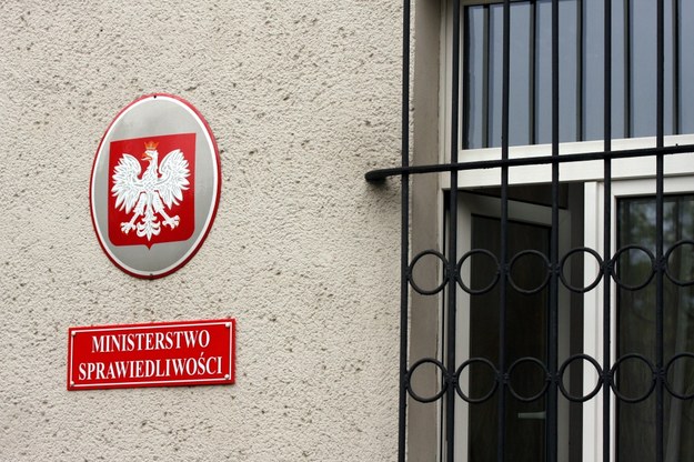 Budynek Ministerstwa Sprawiedliwości w Alejach Ujazdowskich / 	Tomasz Gzell    /PAP