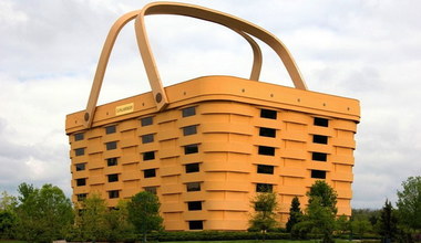 Budynek w kształcie koszyka