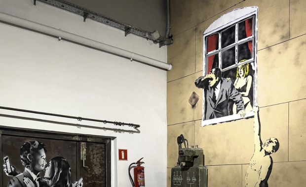 Budynek z graffiti Banksy'ego na sprzedaż