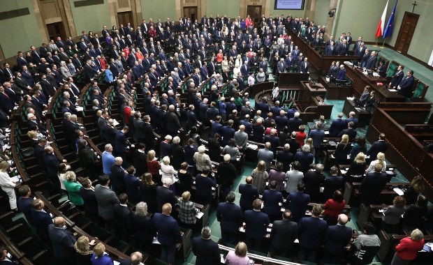 Budżet na 2023 rok przyjęty. Odrzucono wszystkie poprawki Senatu