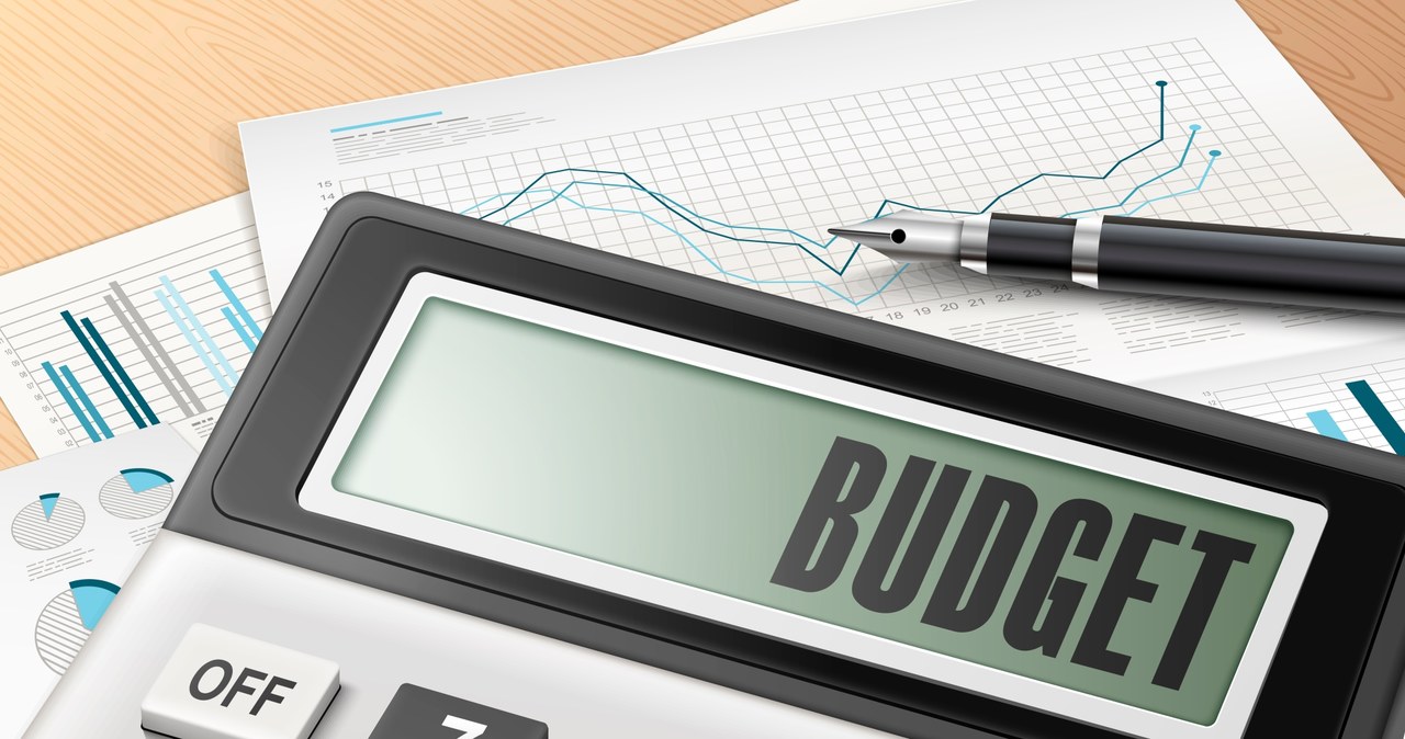 Budżet oparty o dochody NBP /123RF/PICSEL
