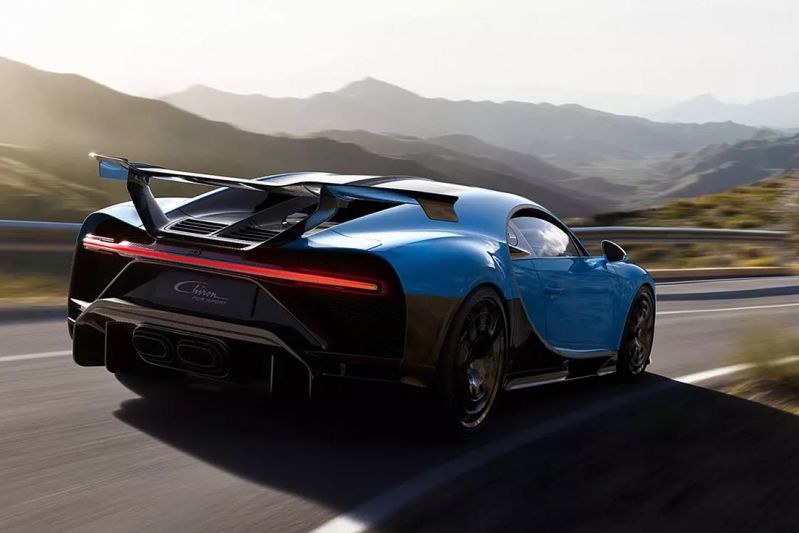 Bugatti Chiron Pur Sport /Informacja prasowa
