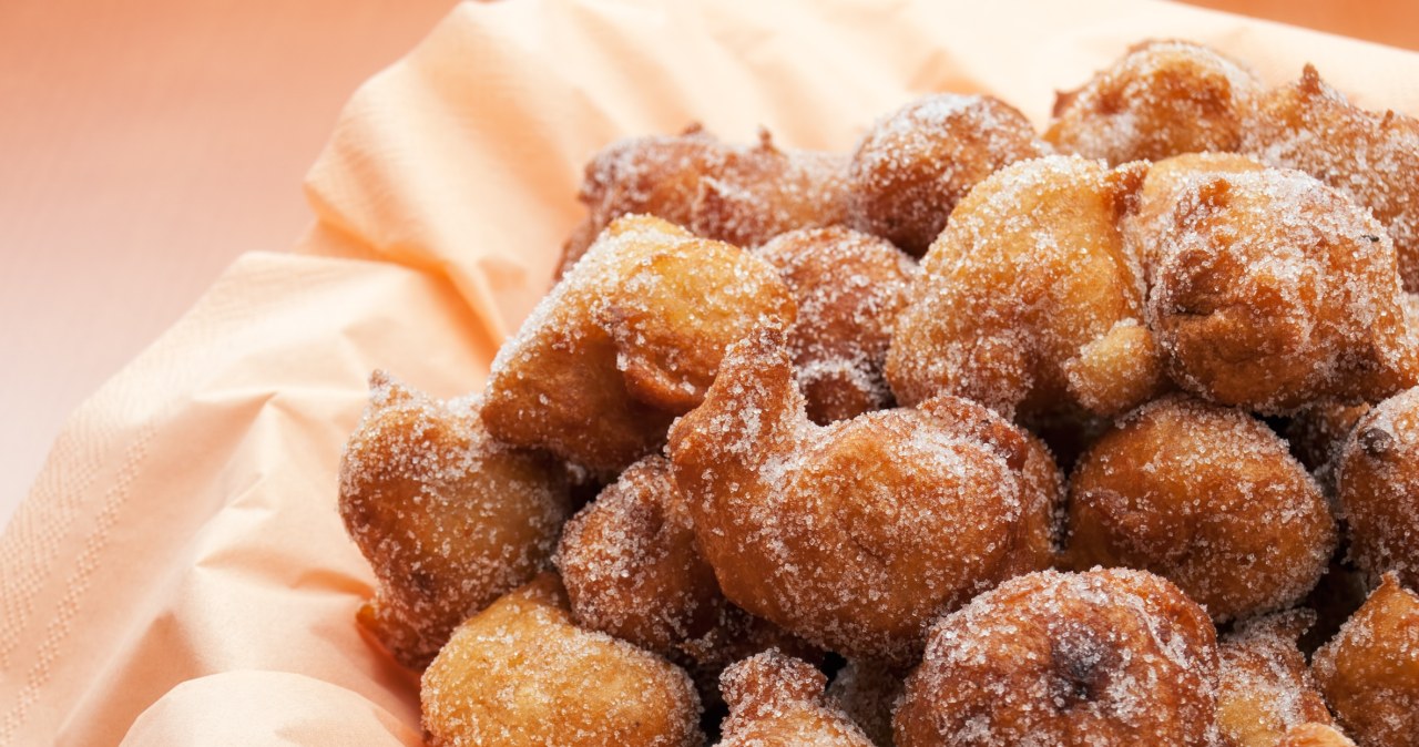 Bułgarska wersja pączków smakuje obłędnie /sbotas /123RF/PICSEL